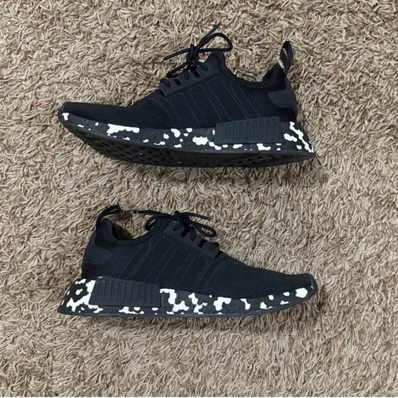 Adidas NMD R1’s - Picture 2 of 5